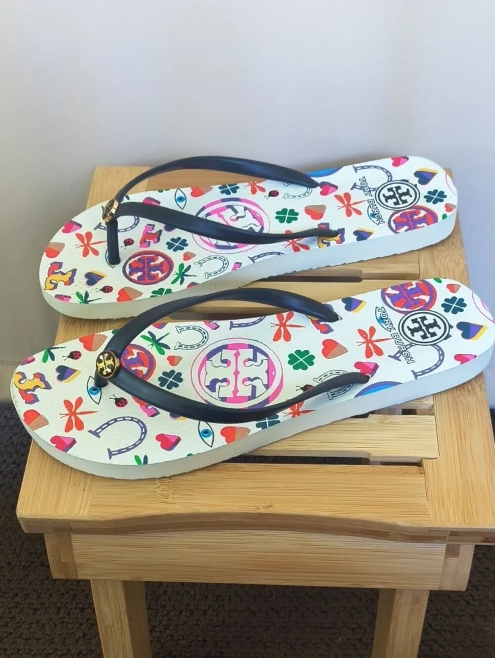 Tory Burch Lucky Charm Flip Flops Size 9.5